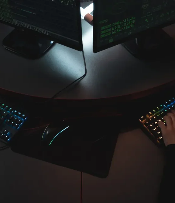 Implementación de ciberseguridad despachos fincas profesional